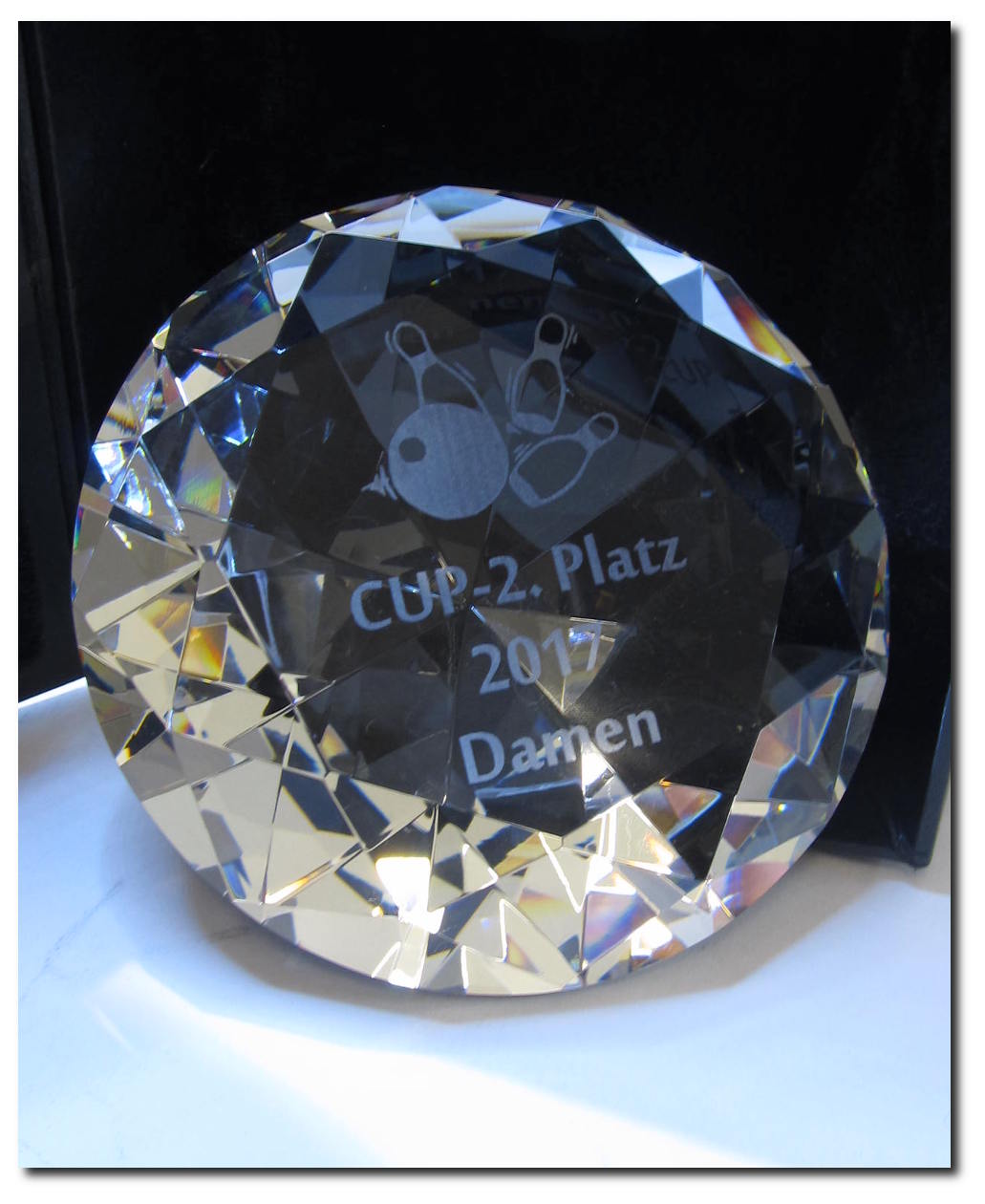 Glasdiamant mit Lasergravur Glasdiamant mit Lasergravur