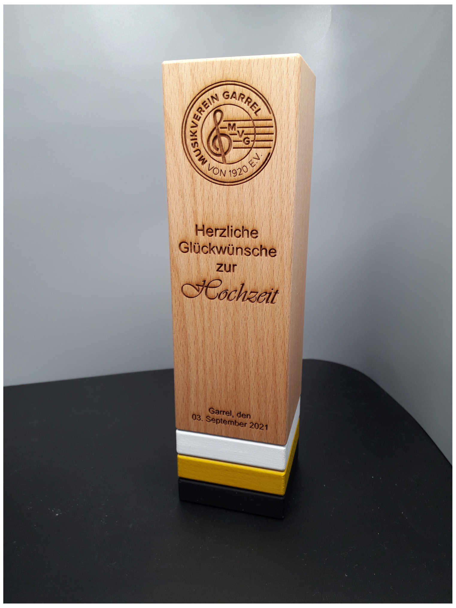 Holztrophäe Triumpf Holztrophäe Triumpf