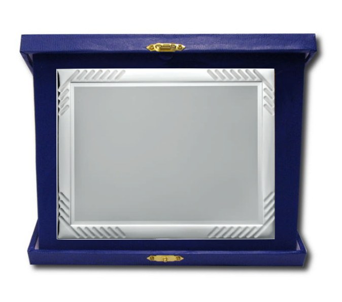 Glaspokale mit Gravur, Glastroph&auml;en, Glasawards, 3D Foto Glasgravur, Pokale:  Ehrentafel Mailand