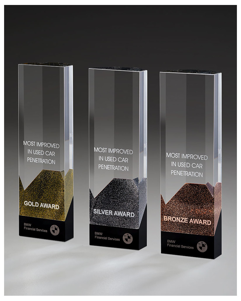 Glaspokale mit Gravur, Glastroph&auml;en, Glasawards, 3D Foto Glasgravur, Pokale:  Glasaward Cosmopolitan Award