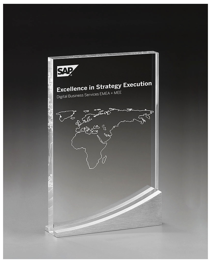 Glaspokale mit Gravur, Glastroph&auml;en, Glasawards, 3D Foto Glasgravur, Pokale:  Glasaward Triumph